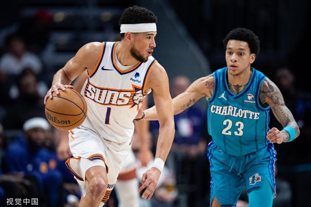 双方主教练 双方主教练