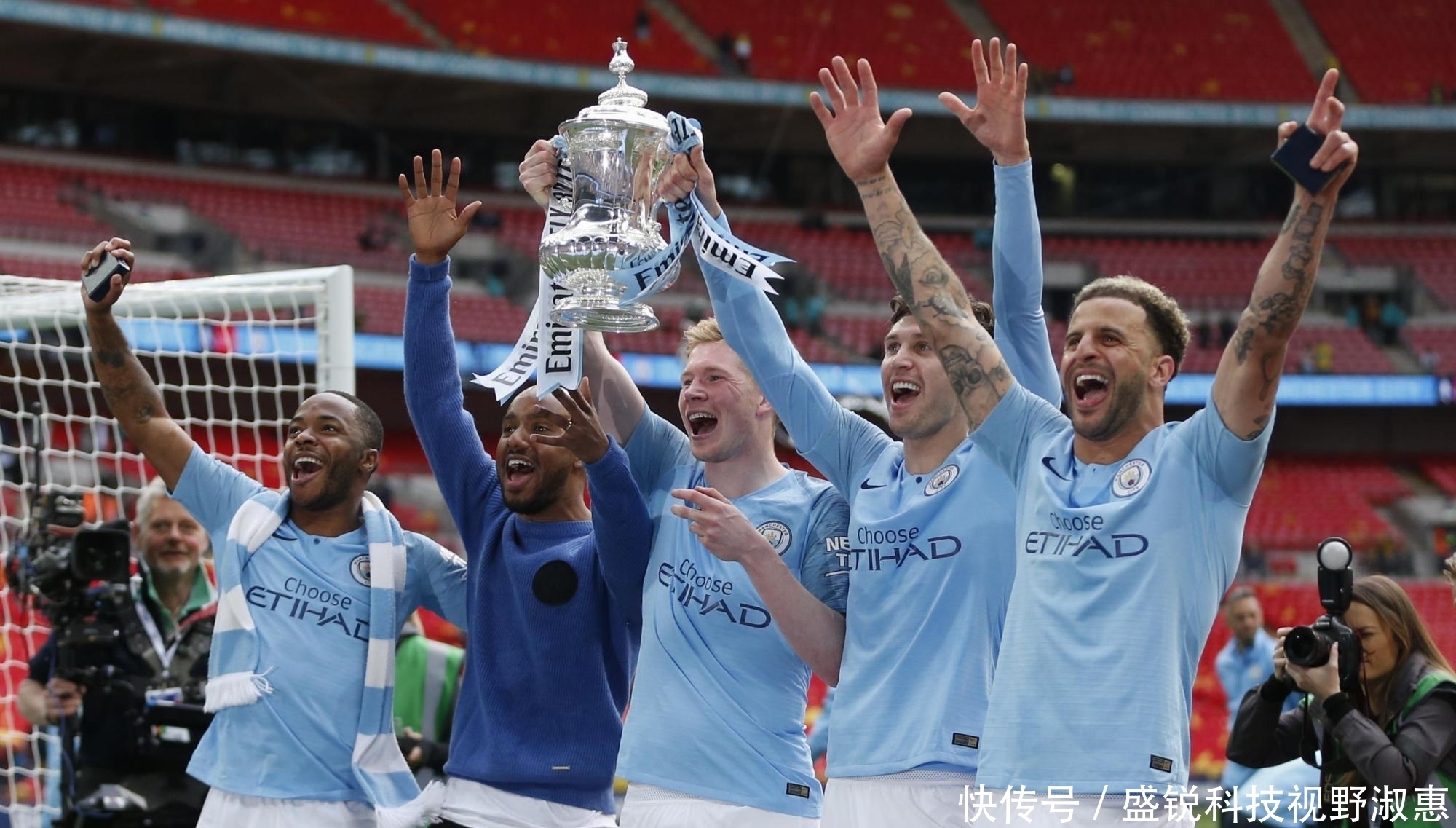 激烈的赛场 激烈的赛场