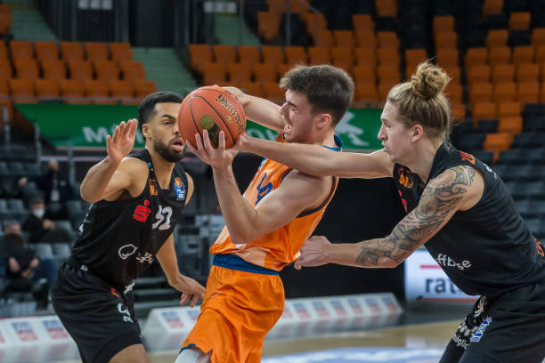 修斯轰超级 修斯轰超级